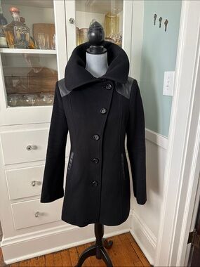 Mackage Black Wool Coat w Leather trim dramatic collar L Aughts Vintage